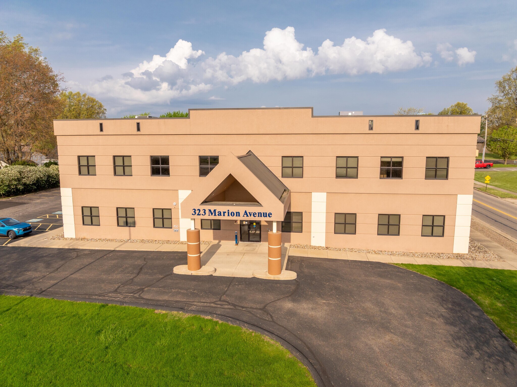 323 Marion Ave, Massillon, OH for sale Building Photo- Image 1 of 1