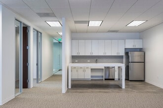 14241 Dallas Pky, Dallas, TX à louer Photo intérieure- Image 2 de 2