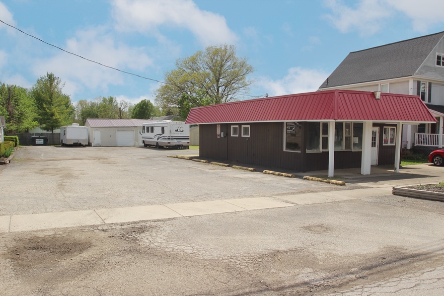 413 Bank St, Lodi, OH for sale - Building Photo - Image 1 of 9
