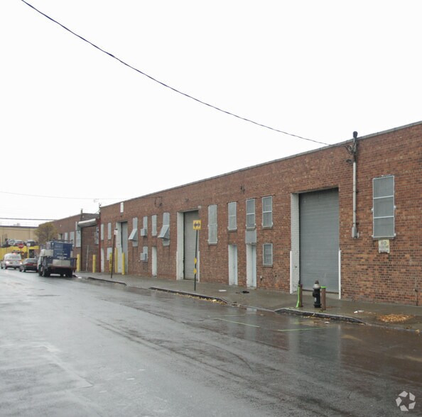 407 Longfellow Ave, Bronx, NY à vendre - Photo du bâtiment - Image 1 de 2