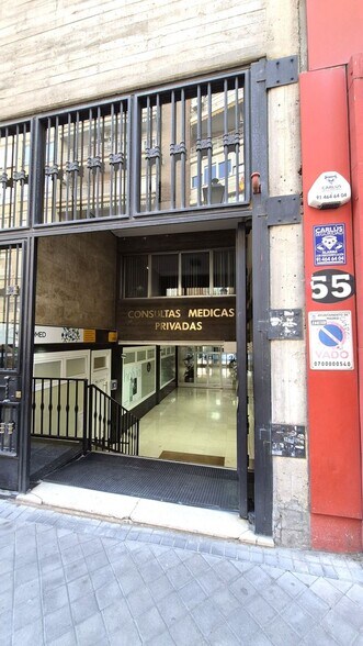 Bureau dans Madrid, Madrid à vendre - Photo du bâtiment - Image 2 de 3