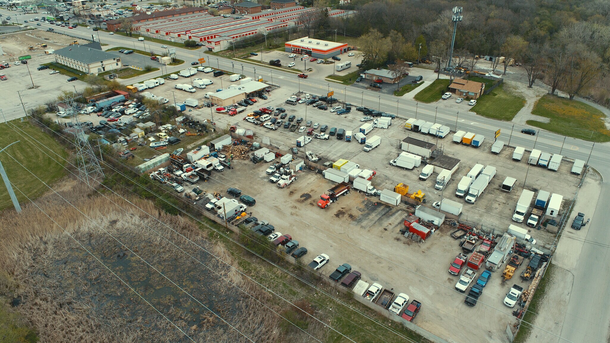 712 S Green Bay Rd, Waukegan, IL for lease Building Photo- Image 1 of 4