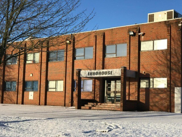 Birch Ln, Aldridge for lease Building Photo- Image 1 of 2