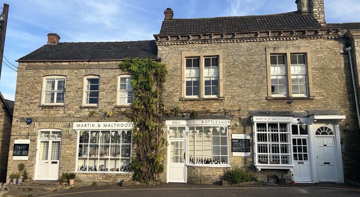1 Courtfield, Tetbury for sale Building Photo- Image 1 of 6