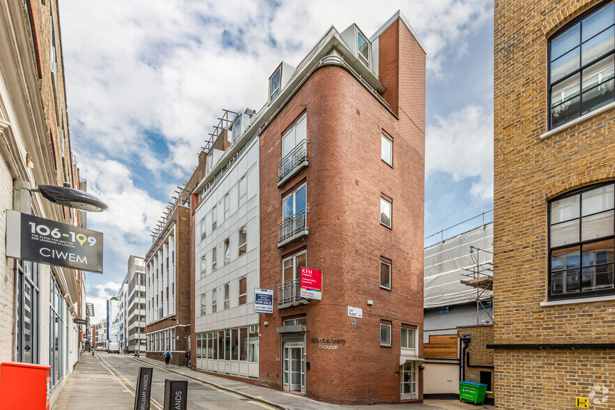 41-43 Saffron Hl, London for sale - Primary Photo - Image 1 of 1