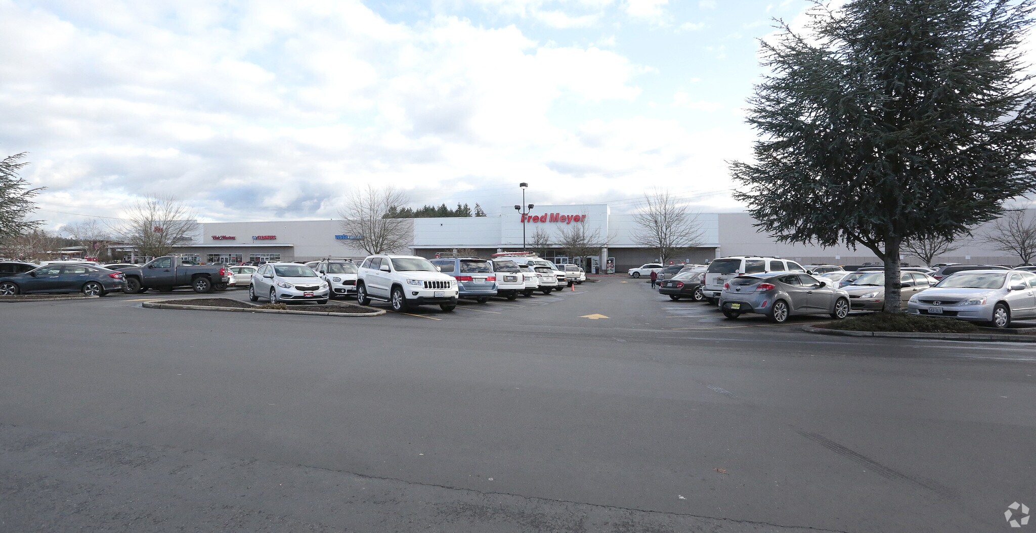 16735 SE 272nd St, Covington, WA for lease Building Photo- Image 1 of 8