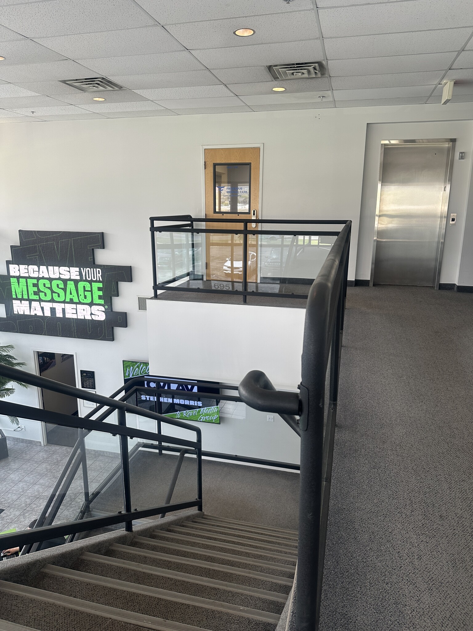 695 N 900 W, Kaysville, UT à louer Photo du bâtiment- Image 1 de 7