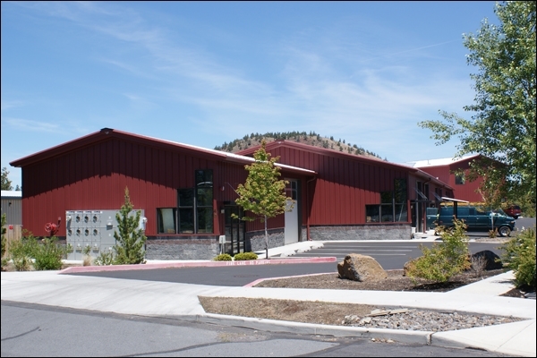 48 SE Bridgeford Blvd, Bend, OR for lease - Building Photo - Image 1 of 5