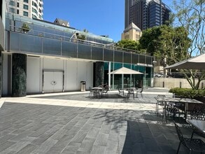 444 S Flower St, Los Angeles, CA à louer Photo intérieure- Image 1 de 7