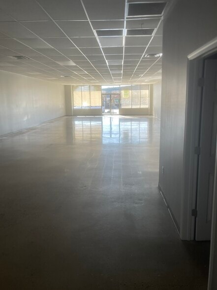 380 S Harkrider St, Conway, AR for lease - Building Photo - Image 3 of 7