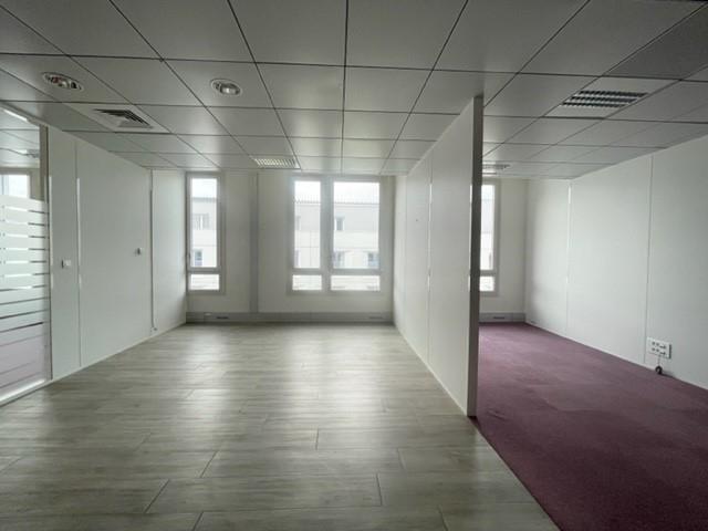 50 Quai Paul Sédallian, Lyon à louer - Photo du bâtiment - Image 2 de 13