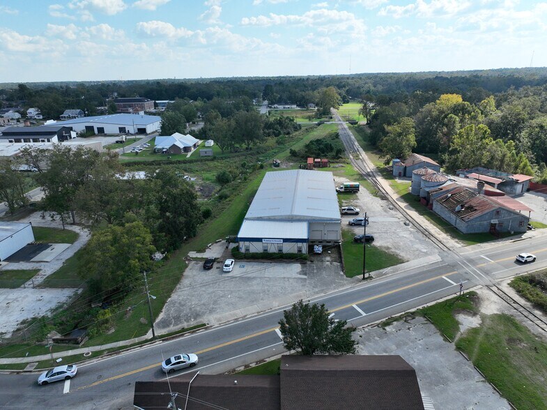 201 Johnson St, Statesboro, GA à louer - Photo du bâtiment - Image 1 de 9