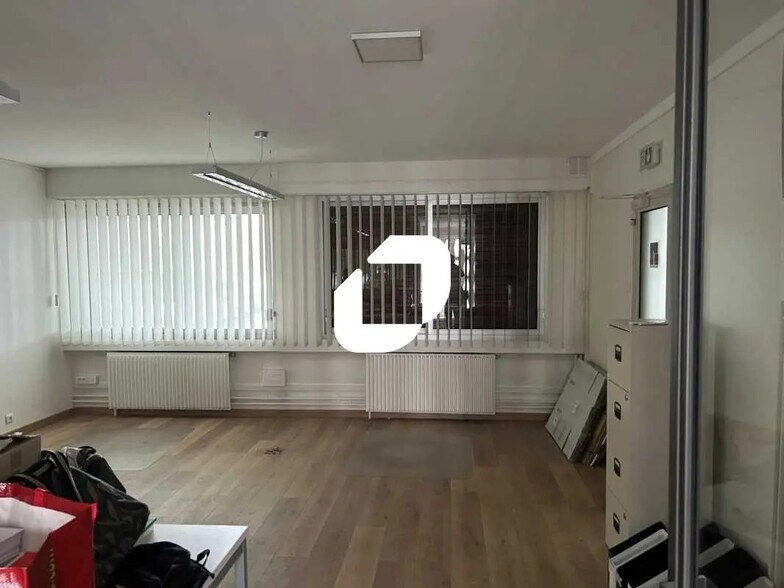 Office in Chevilly-Larue for lease - Interior Photo - Image 3 of 9