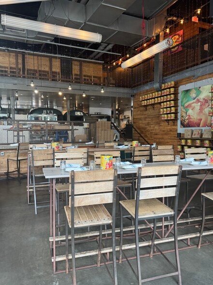 2200 Atlantic St, Stamford, CT for lease - Building Photo - Image 3 of 9