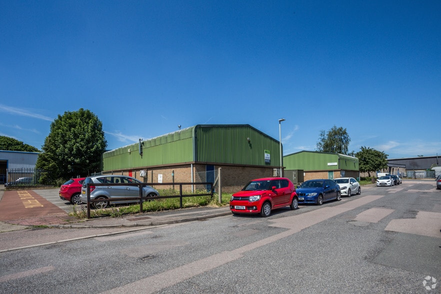 Singer Way, Kempston for lease - Building Photo - Image 3 of 3