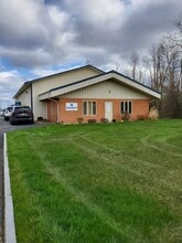 6327 Molloy Rd, East Syracuse, NY for lease Building Photo- Image 1 of 14