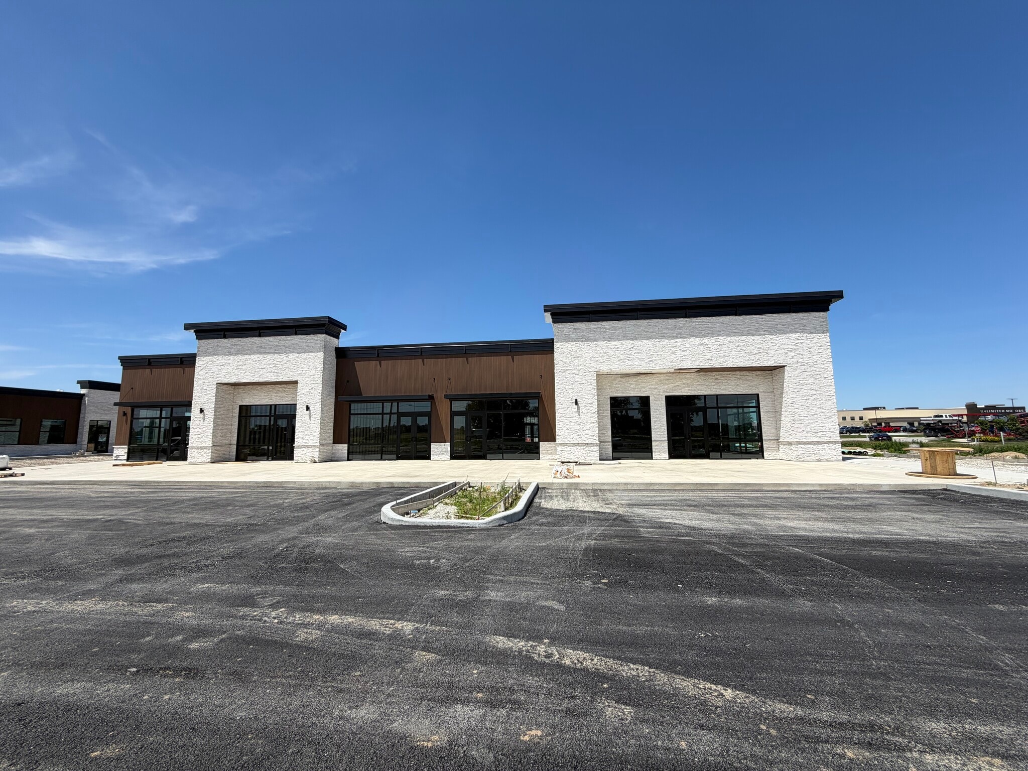 State Road 32 & Ditch Rd, Westfield, IN for lease Building Photo- Image 1 of 5