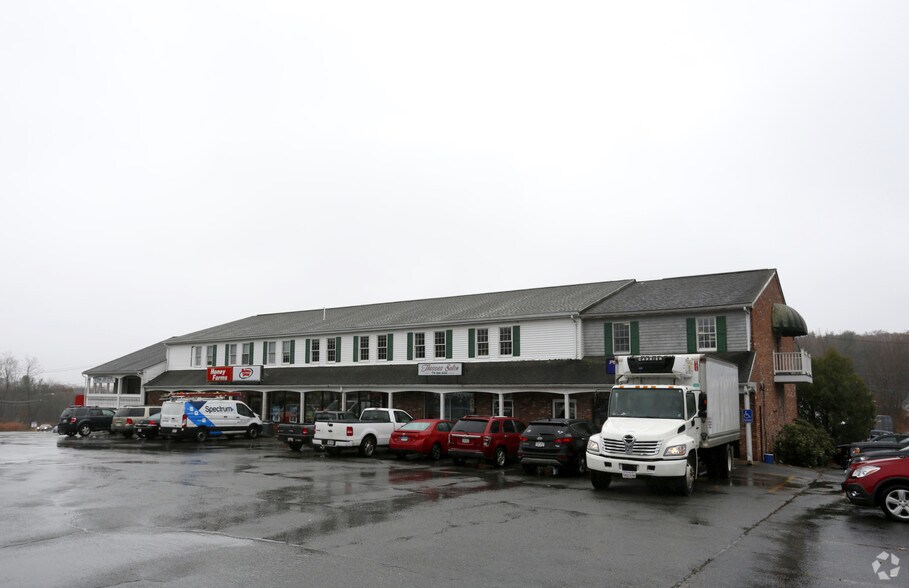 87-89 Main St, Rutland, MA à louer - Photo principale - Image 1 de 5