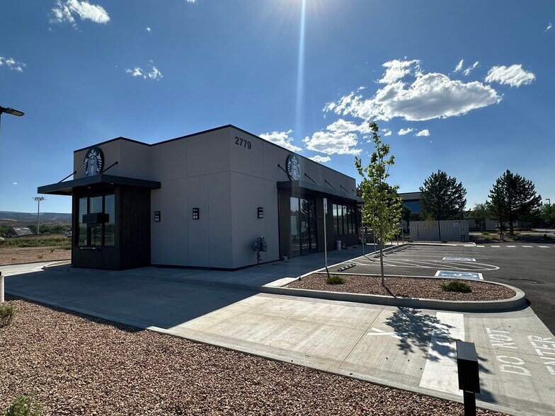 2779 Acrin Ave, Grand Junction, CO à vendre - Photo du bâtiment - Image 3 de 17