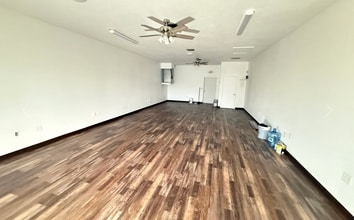 1720 NW 4th Ave, Ocala, FL for lease Interior Photo- Image 2 of 3
