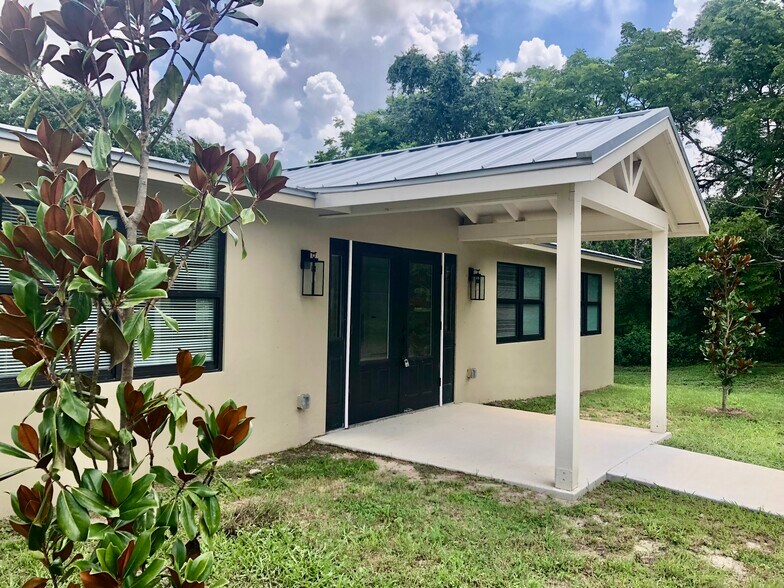 37257 Medical Dr, Dade City, FL à louer - Photo du bâtiment - Image 3 de 9