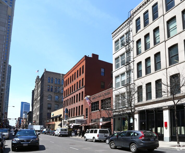 20 W Hubbard St, Chicago, IL à louer - Photo du bâtiment - Image 2 de 2