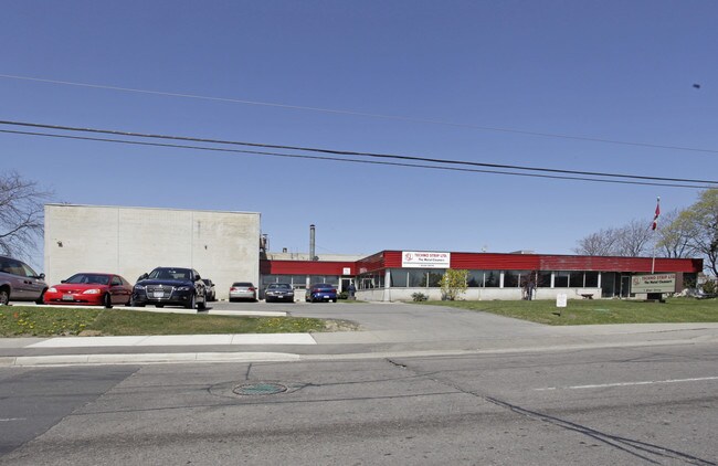 Plus de détails pour 1 Blair Dr, Brampton, ON - Industriel à vendre