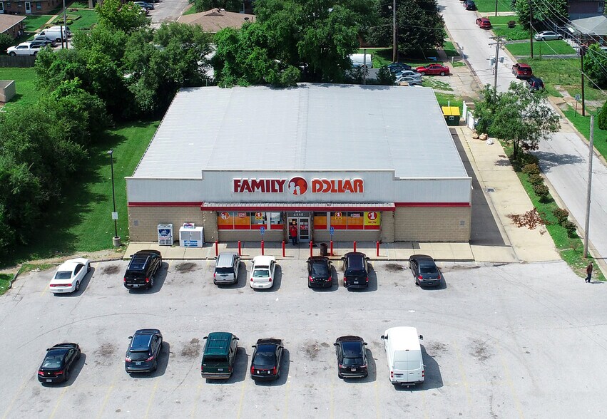 6440 W Florissant Ave, Saint Louis, MO à louer - Photo du bâtiment - Image 2 de 4