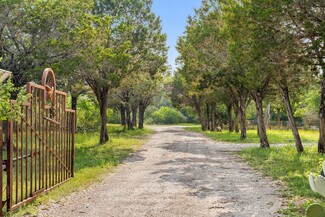 Plus de détails pour 534 County Road 407, Spicewood, TX - Terrain à vendre