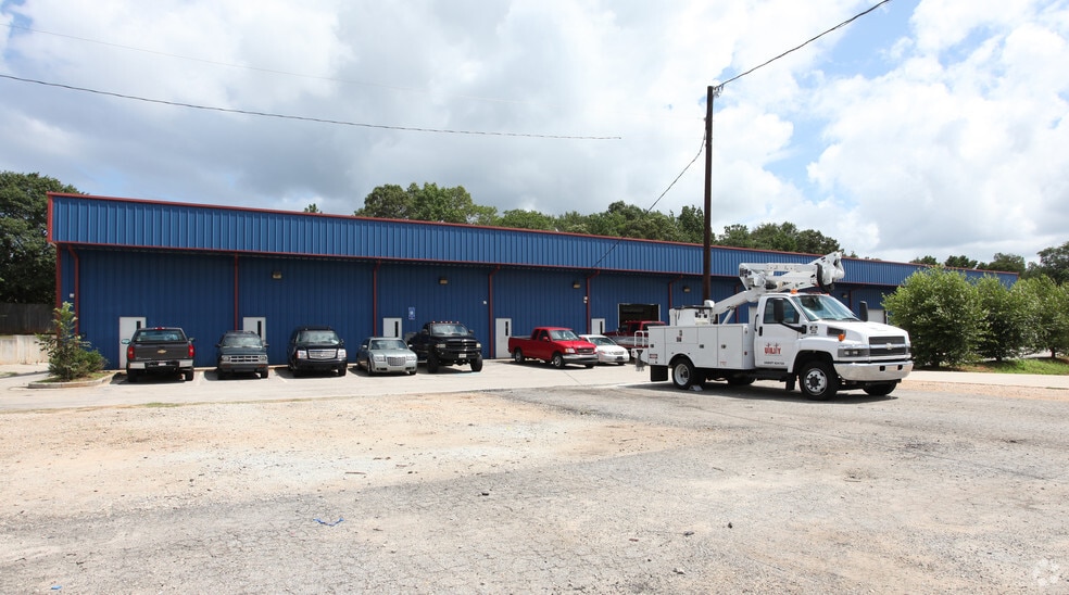 270 Fairview Rd, Ellenwood, GA for lease - Building Photo - Image 2 of 2