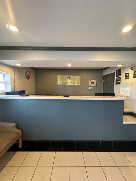 901 Conley Rd, Columbia, MO for sale - Building Photo - Image 3 of 4