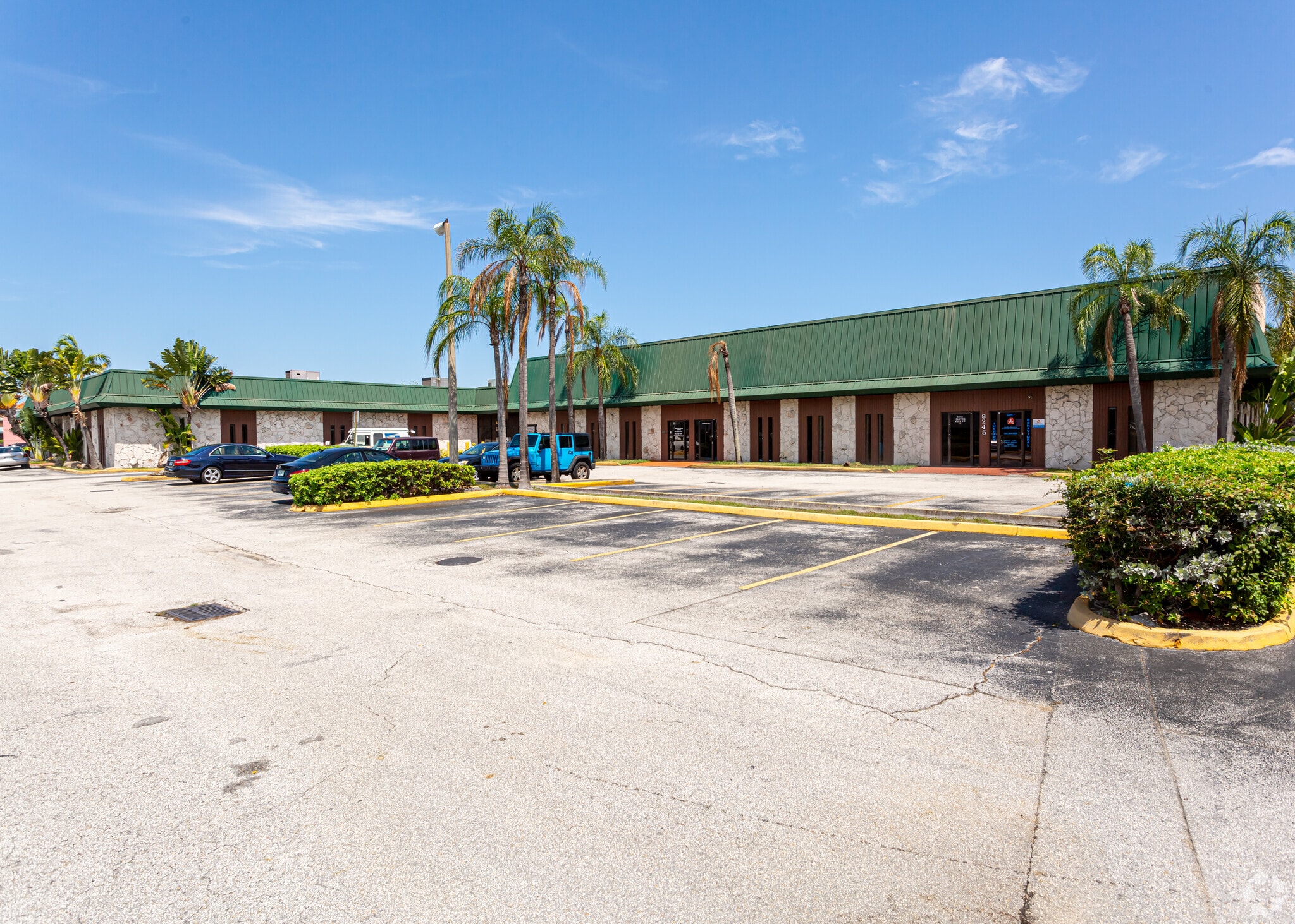 8245-8249 NW 36th St, Miami, FL for lease Building Photo- Image 1 of 8