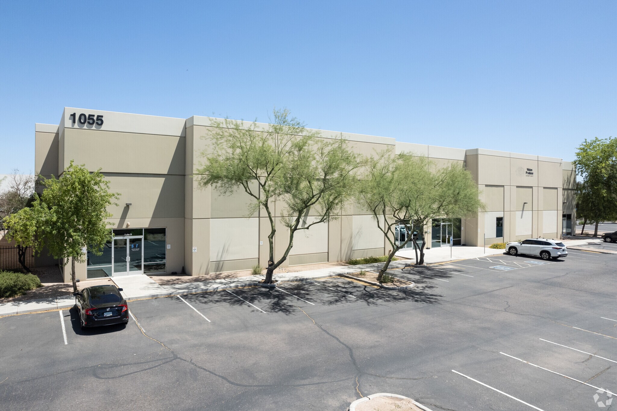 1055 N 71st Ave, Phoenix, AZ à louer Photo principale- Image 1 de 9