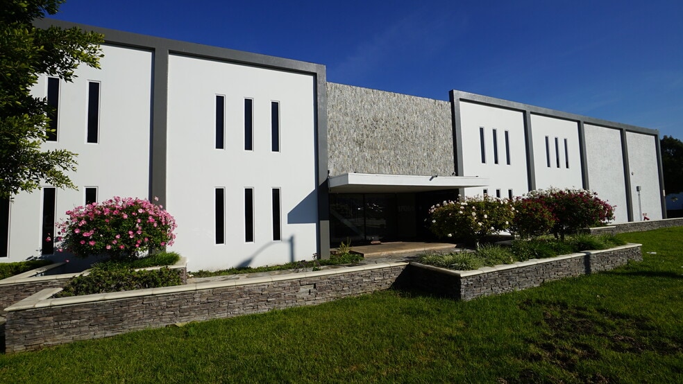 17055 E Gale Ave, City Of Industry, CA for lease - Primary Photo - Image 2 of 14