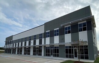 Plus de détails pour 13911 Service Center Dr, Tomball, TX - Local d'activités à louer