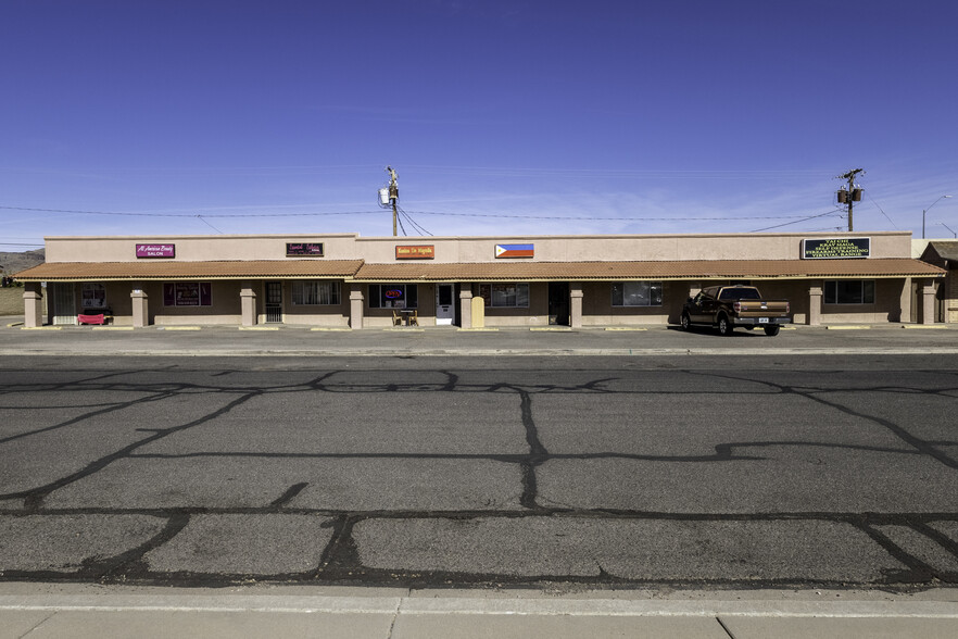 3001 N Stockton Hill Rd, Kingman, AZ for sale - Building Photo - Image 3 of 34