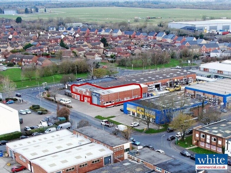 Unit L10, Area D Telford Rd, Bicester à louer - Aérien - Image 2 de 14