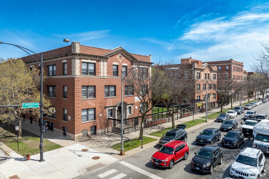 220 E Garfield Blvd, Chicago, IL for sale - Building Photo - Image 2 of 5