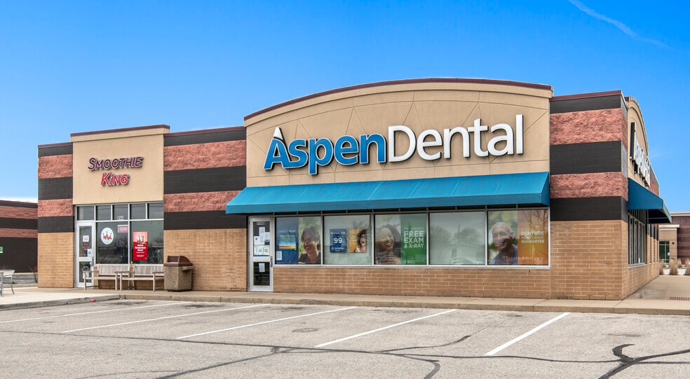 9940 Pendleton Pike, Indianapolis, IN for sale - Building Photo - Image 3 of 5