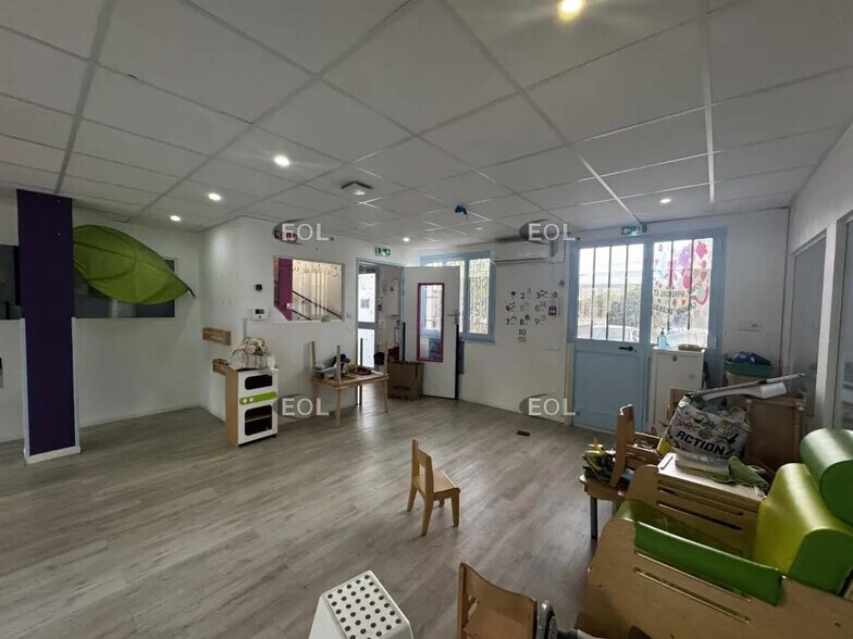 Bureau dans Wissous à louer - Photo du bâtiment - Image 3 de 4