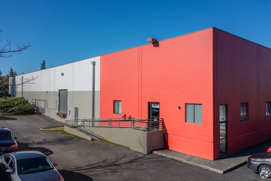 6555 SW 110th Ct, Beaverton, OR for lease - Building Photo - Image 2 of 5