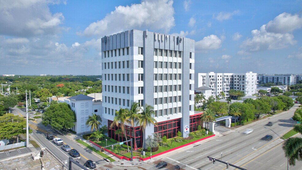 225 N Federal Hwy, Pompano Beach, FL à louer - Photo du bâtiment - Image 3 de 21