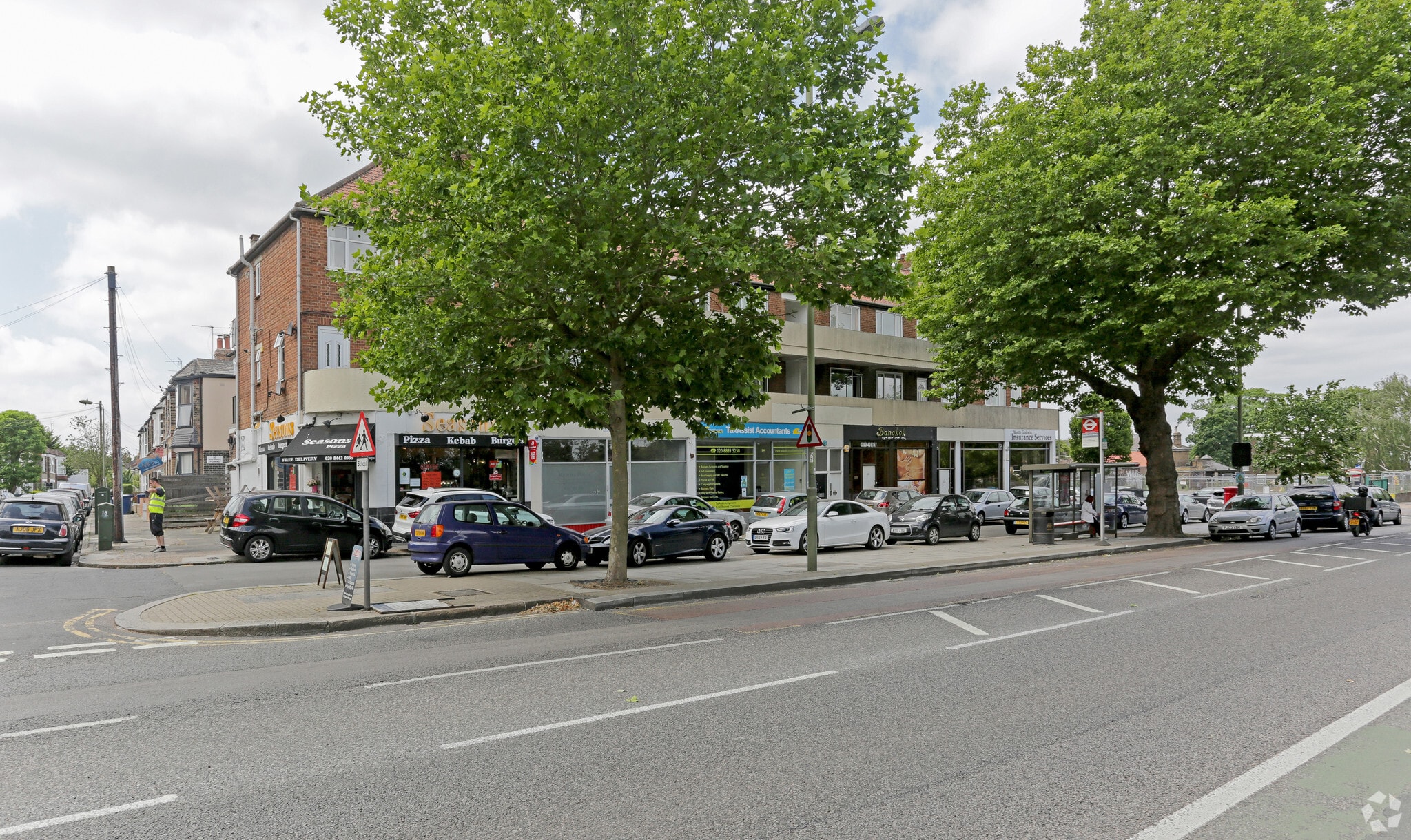 205-215 High Rd, Londres à vendre Photo principale- Image 1 de 6