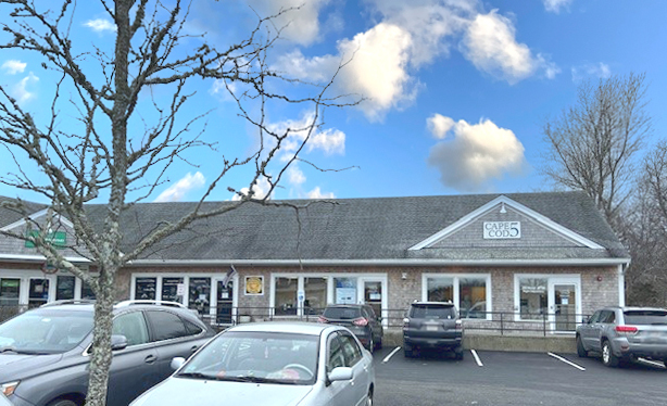 236-238 Edgartown-Vineyard Haven Rd, Edgartown, MA for lease - Primary Photo - Image 1 of 8