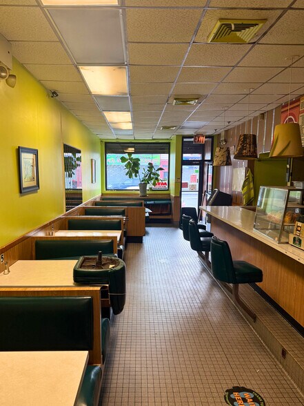 2783 3rd Ave, Bronx, NY for lease - Building Photo - Image 3 of 10