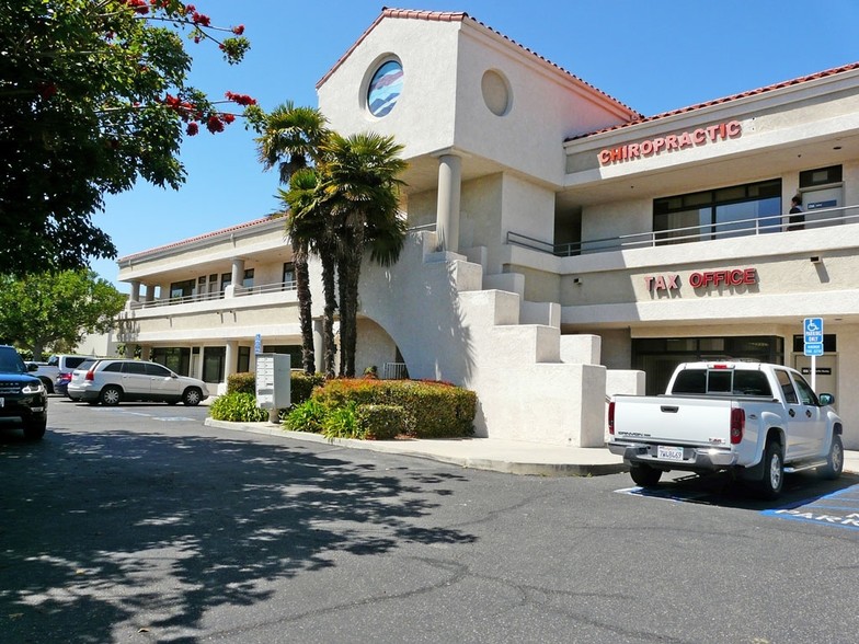 1555 W 5th St, Oxnard, CA for sale - Building Photo - Image 1 of 1