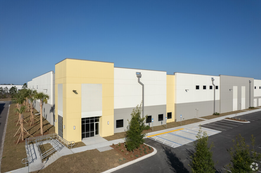 13522 Pritchard Rd, Jacksonville, FL for lease - Building Photo - Image 2 of 13