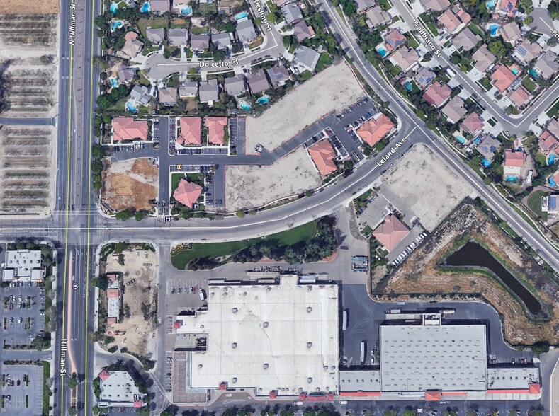 1156 Leland Ave, Tulare, CA à vendre - Photo du bâtiment - Image 2 de 3