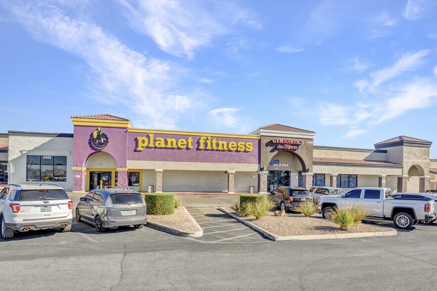4400-4530 N Rancho Dr, Las Vegas, NV à louer - Photo du bâtiment - Image 3 de 10