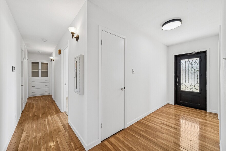 7790 Main St, Frisco, TX à vendre - Photo du bâtiment - Image 3 de 25